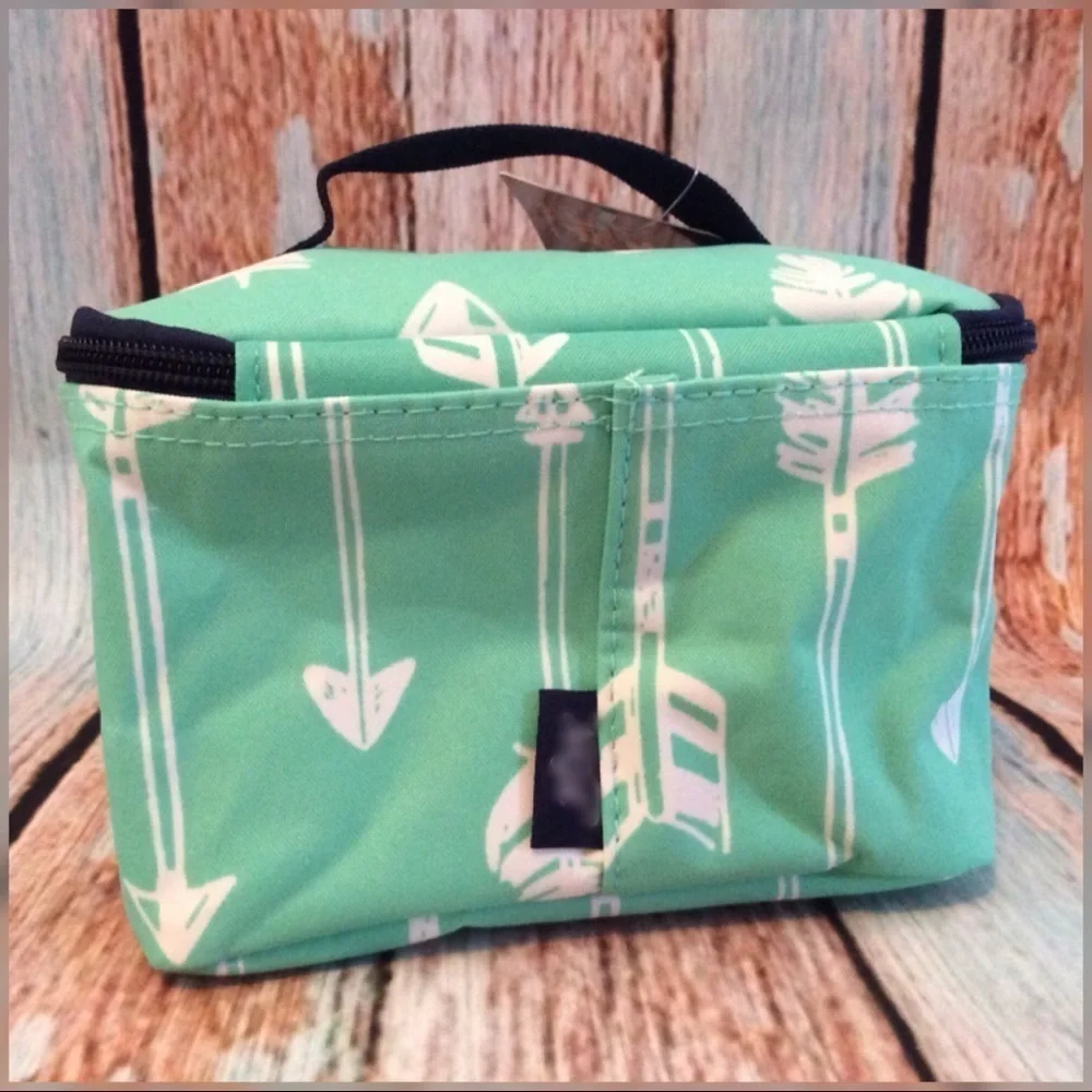 Arrow Cosmetic Makeup Bag Mint